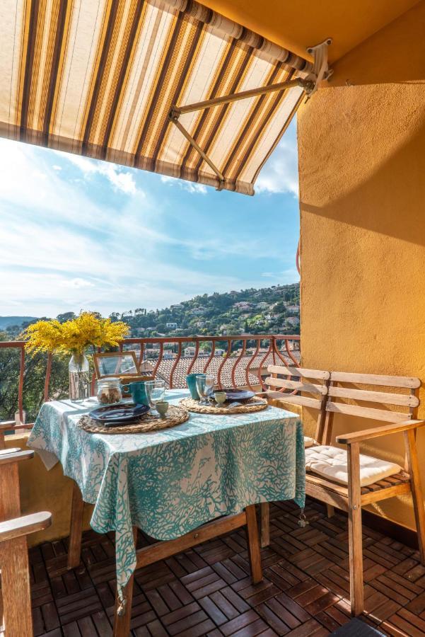 L'Odyssee Provencale, Un Duplex De Charme De 2 Chambres Au Pied Du Village Medieval De Bormes-Les-Mimosas, Offrant Des Prestations Haut De Gamme Et Une Superbe Vue Sur Le Massif Des Maures Esterno foto